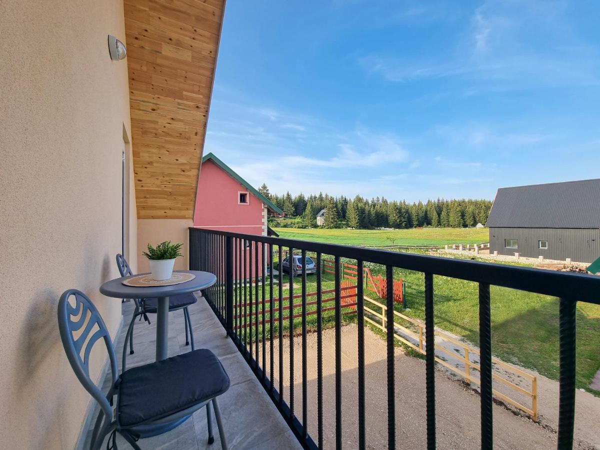 Apartmani Gala Zabljak Экстерьер фото